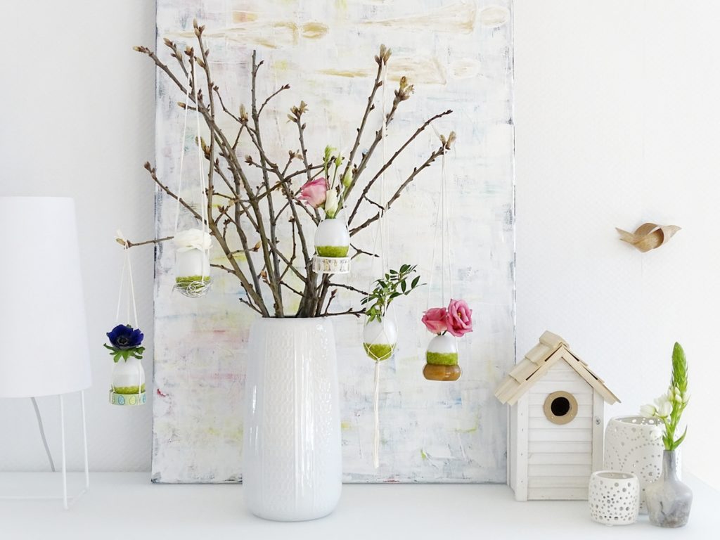 DIY-Ostereier-Vasen im Grasnest hängend für den Osterstrauch | Inspirationen | Personal Lifestyle, DIY and Interior Blog | Auf der Mammiladen-Seite des Lebens