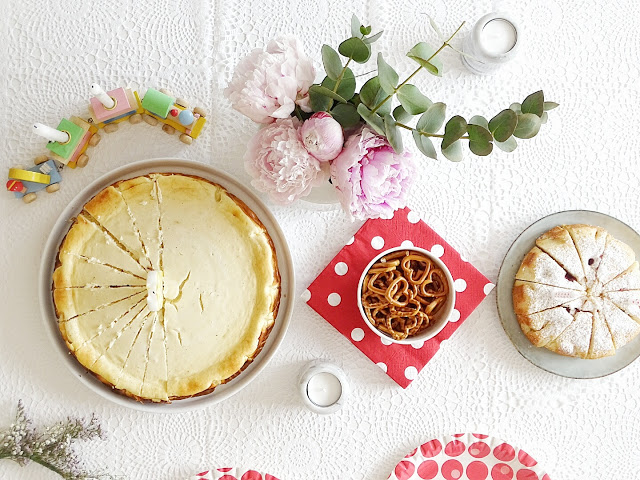 Cremiger Käsekuchen ohne Boden | Saftiger Rührkuchen mit Mango und Himbeeren | 12 Nachmach-Tipps und DIY-Ideen im Juni | www.mammilade.blogspot.de