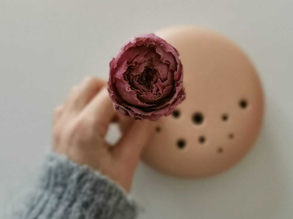Geschenkidee Flowerstone mit Trockenblumen | mammilade.com